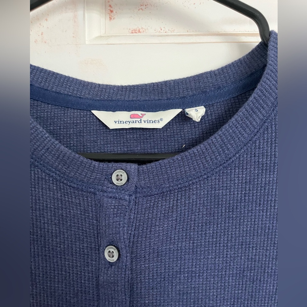 🌟Vineyard Vines Waffle Knit Henley in Blue - Picture 2 of 4